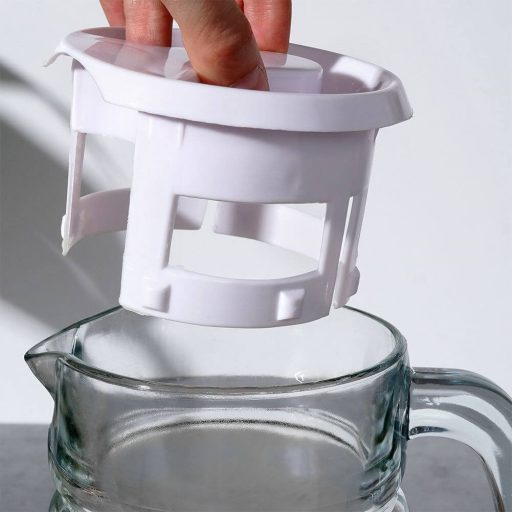 Üvegkancsó fedéllel 2 liter