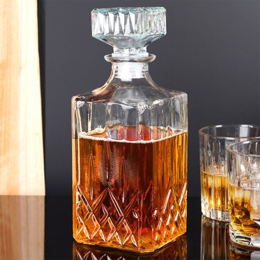 Whisky üveg kiöntő/kancsó parafa dugóval 900 ml