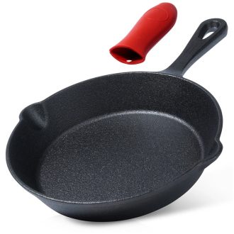 Öntöttvas serpenyő öntöttvas nyéllel 20cm