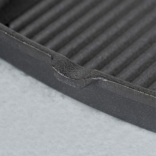 Négyzet alakú öntöttvas grillserpenyő szilikon nyélvédővel – CAST LINE 24,5×24 cm